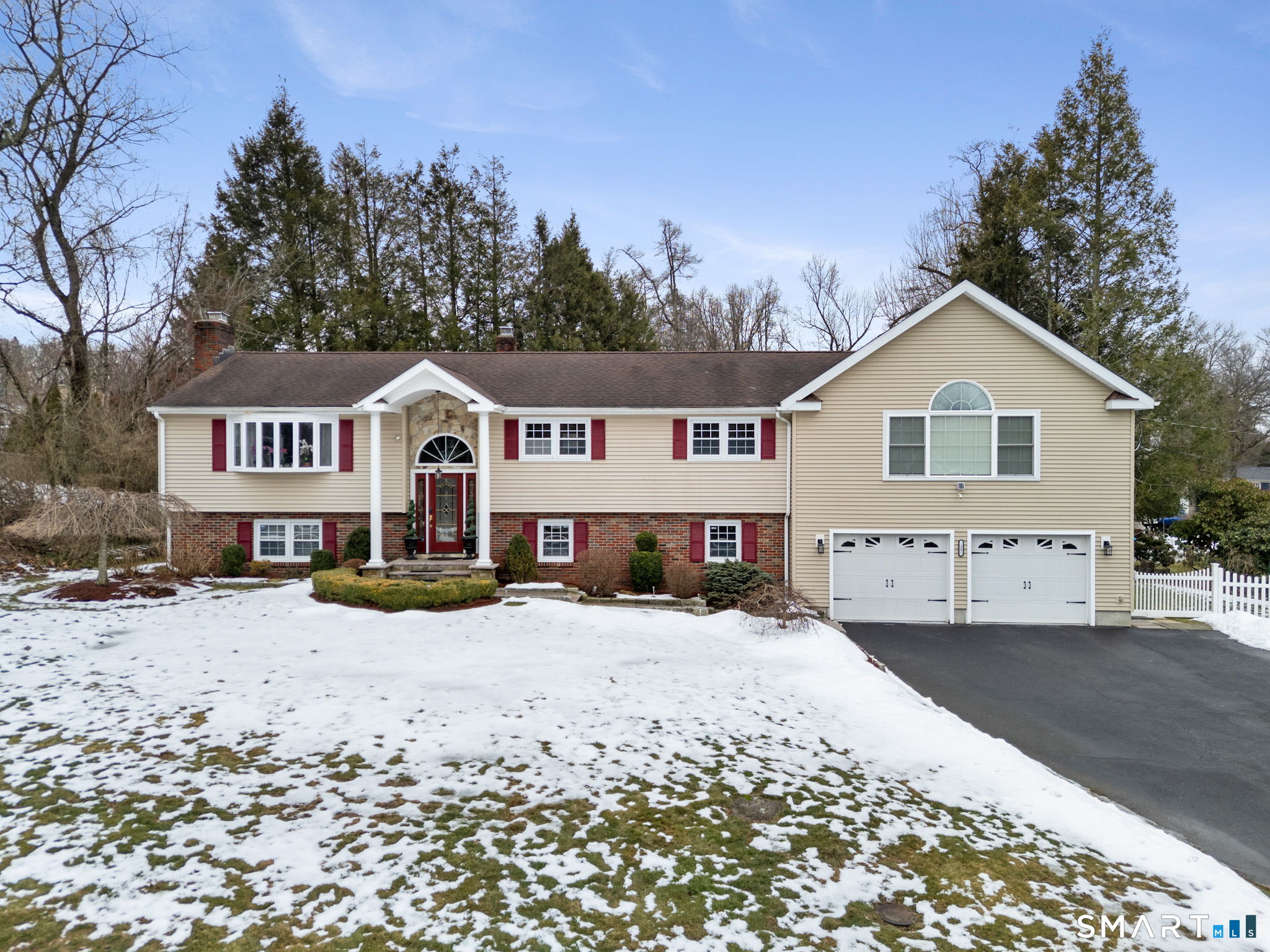 21 Histon Road, Trumbull, CT 06611 | For Sale at $875,000