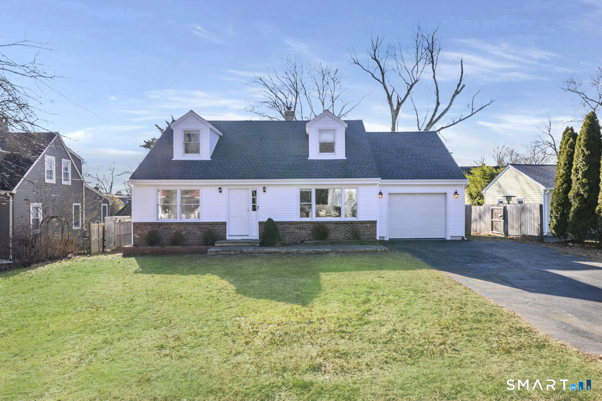 7 Scott Street, Norwalk, CT 06851 | For Sale at $819,900