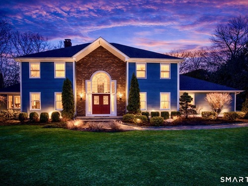  single family home for sale located at 3 Crescent Lane, Trumbull, CT 06611