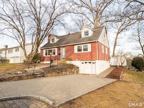  single family home for sale located at 20 Oak Ridge Gate, Danbury, CT 06810