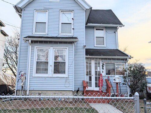  single family home for sale located at 188 Holly Street, Bridgeport, CT 06607