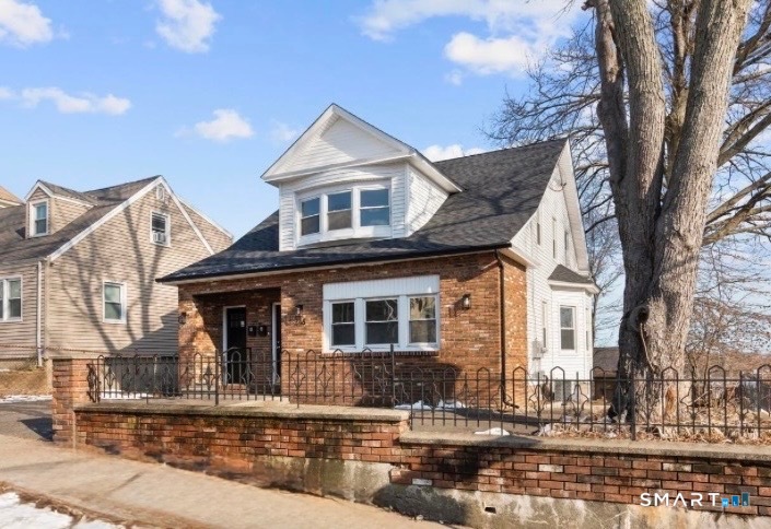 246 Judson Place, Bridgeport, CT 06610 | For Sale at $549,900