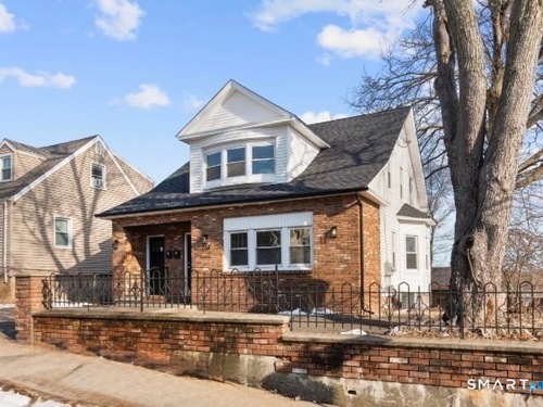  multi family home for sale located at 246 Judson Place, Bridgeport, CT 06610