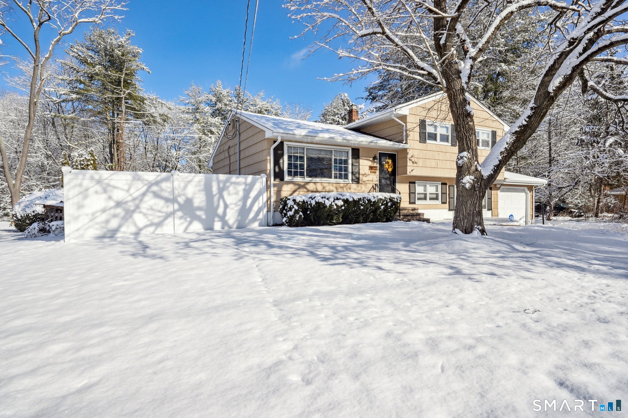 10 Algonquin Road, Norwalk, CT 06851 | For Sale at $759,000