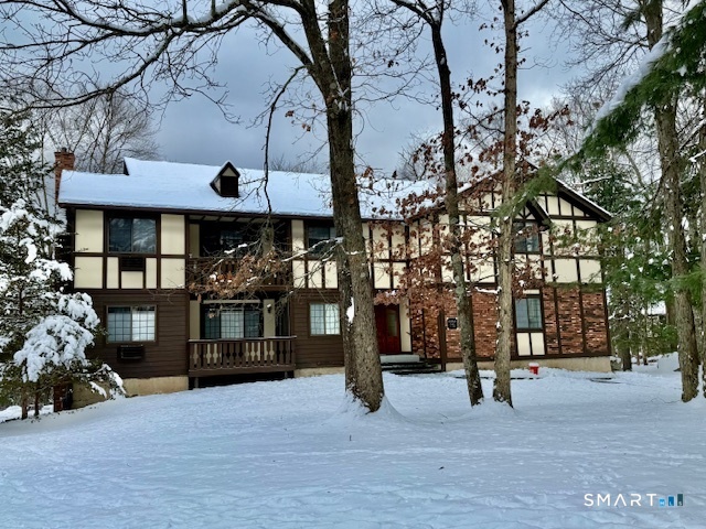 4 Arlington Court, 4, Brookfield, CT 06804 | For Sale at $260,000