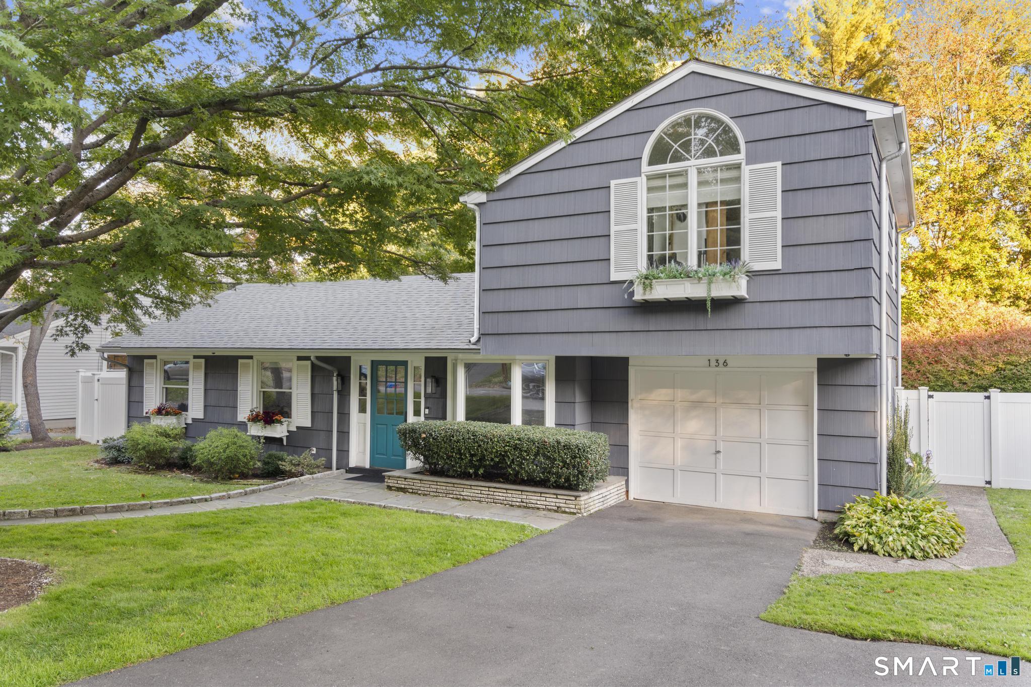 136 Shadow Ridge Road, Stamford, CT 06905 | For Sale at $775,000