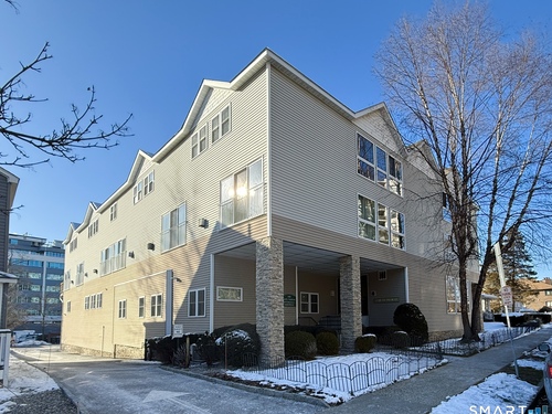  townhouse condo for sale located at 1400 Bedford Street, 11, Stamford, CT 06905