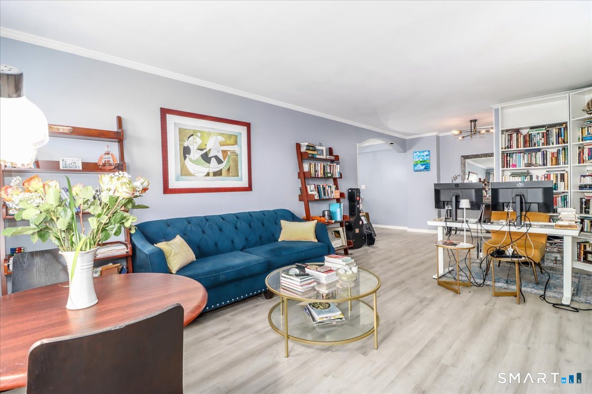 30 Glenbrook Road, apt 10f, Stamford, CT 06902 | For Sale at $265,000