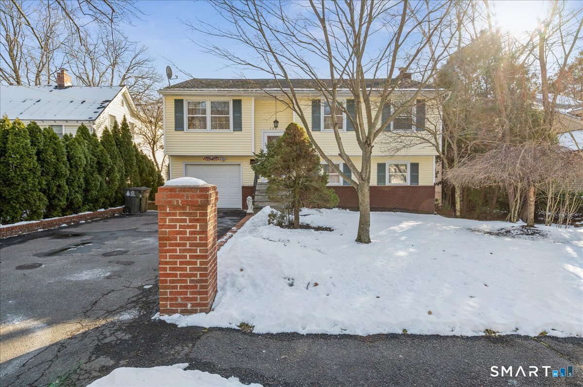 130 Mulberry Street, Stamford, CT 06907 | For Sale at $780,000