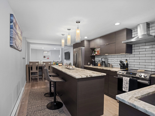  condo home for sale located at 5 Hundley Court, ll, Stamford, CT 06902