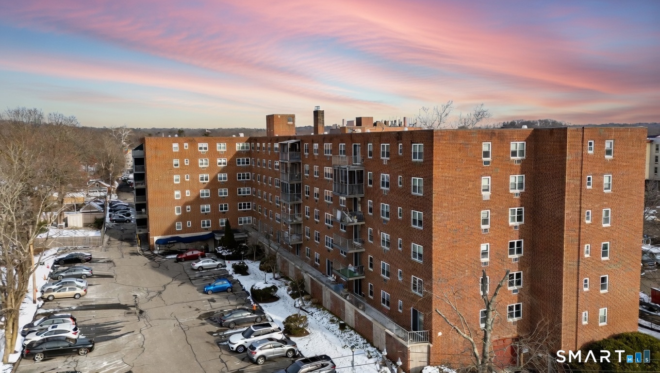 27 Northill Street, apt 5n, Stamford, CT 06907 | For Sale at $189,000