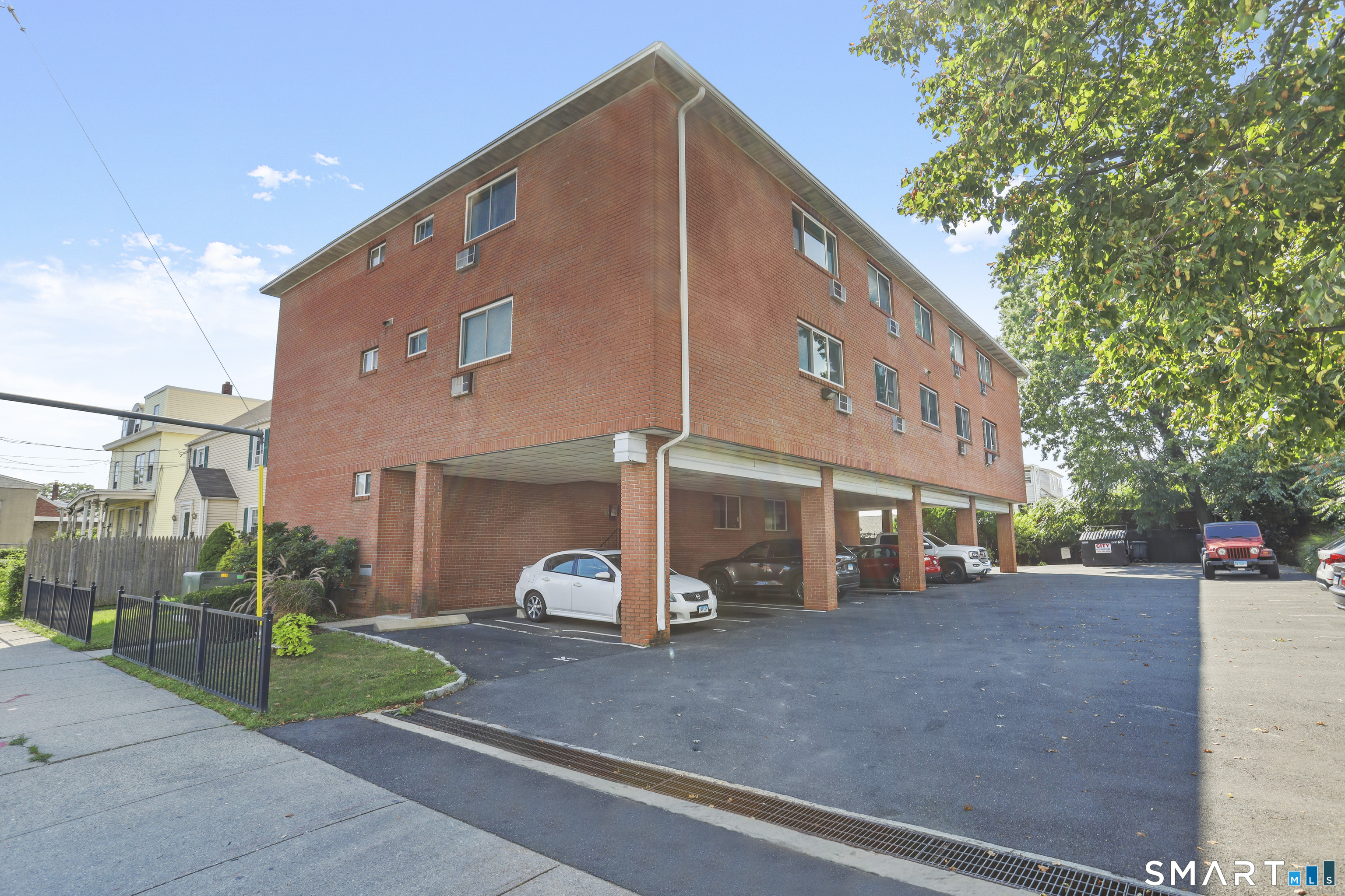 15 Victory Street, apt 12, Stamford, CT 06902 | For Sale at $245,000