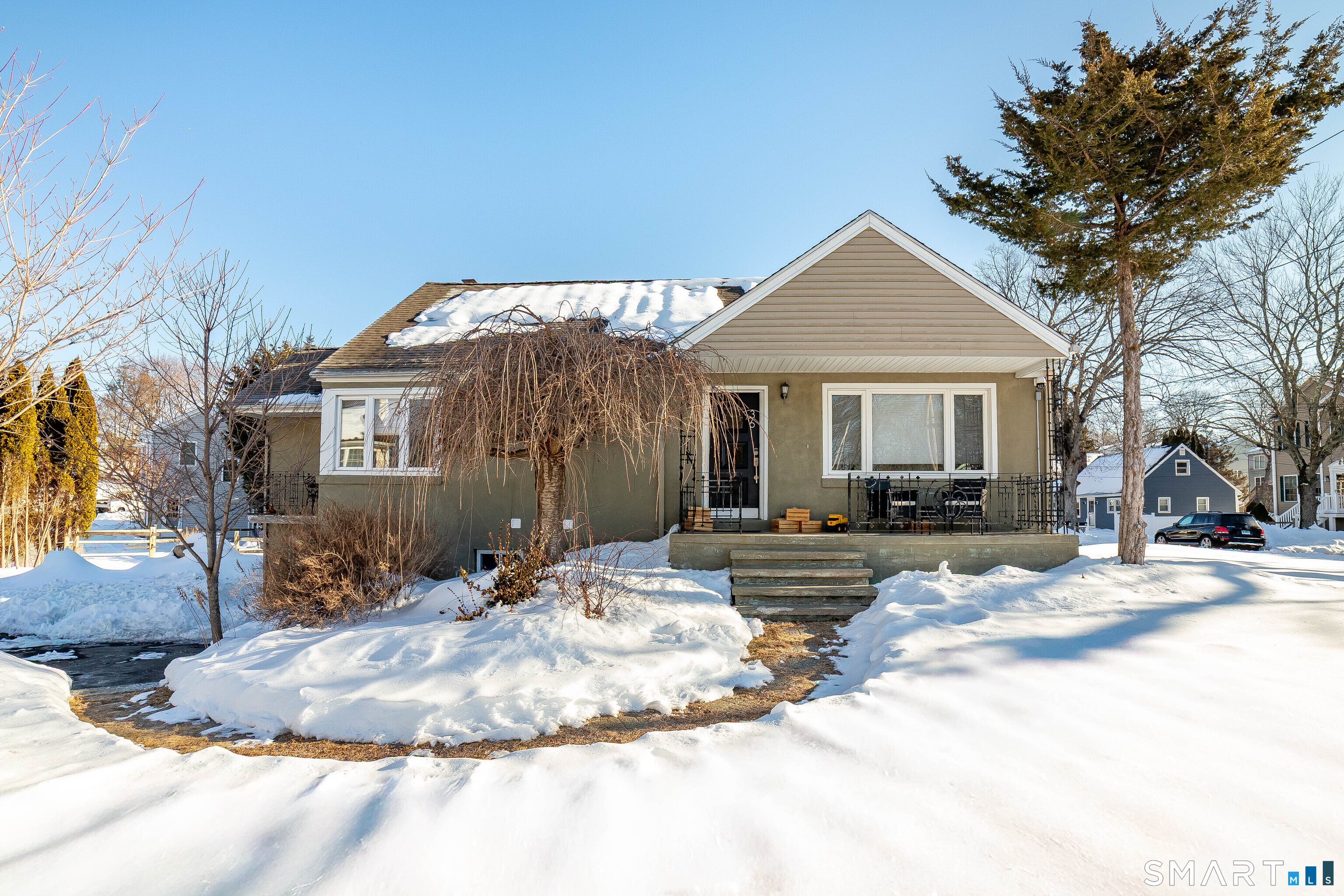 36 Weybosset Street, Shelton, CT 06484 | For Sale at $535,000