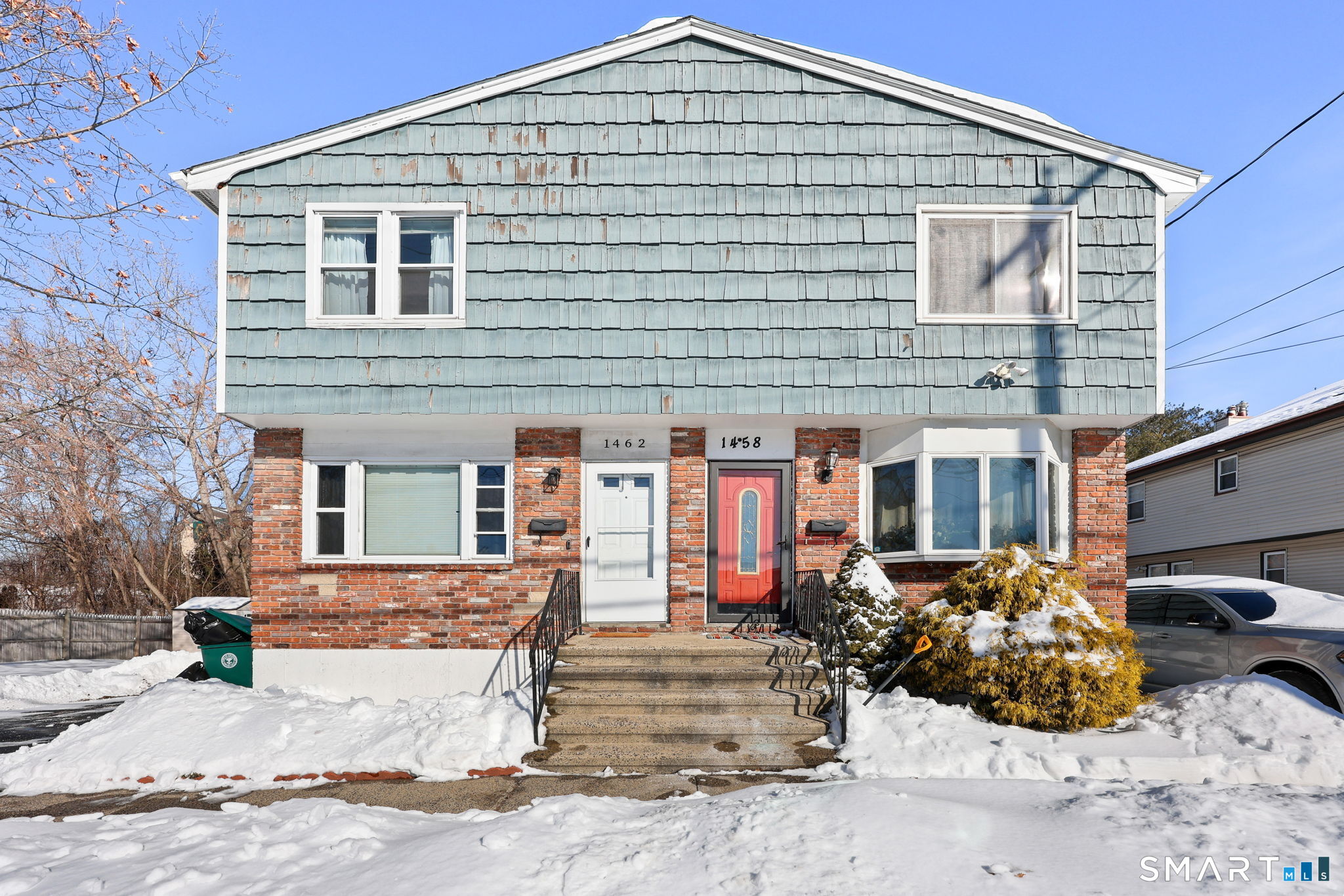 1462 South Avenue, Stratford, CT 06615 | For Sale at $299,000