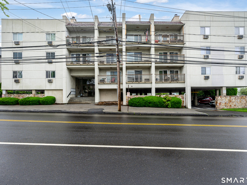  condo home for sale located at 950 Cove Road, b6, Stamford, CT 06902