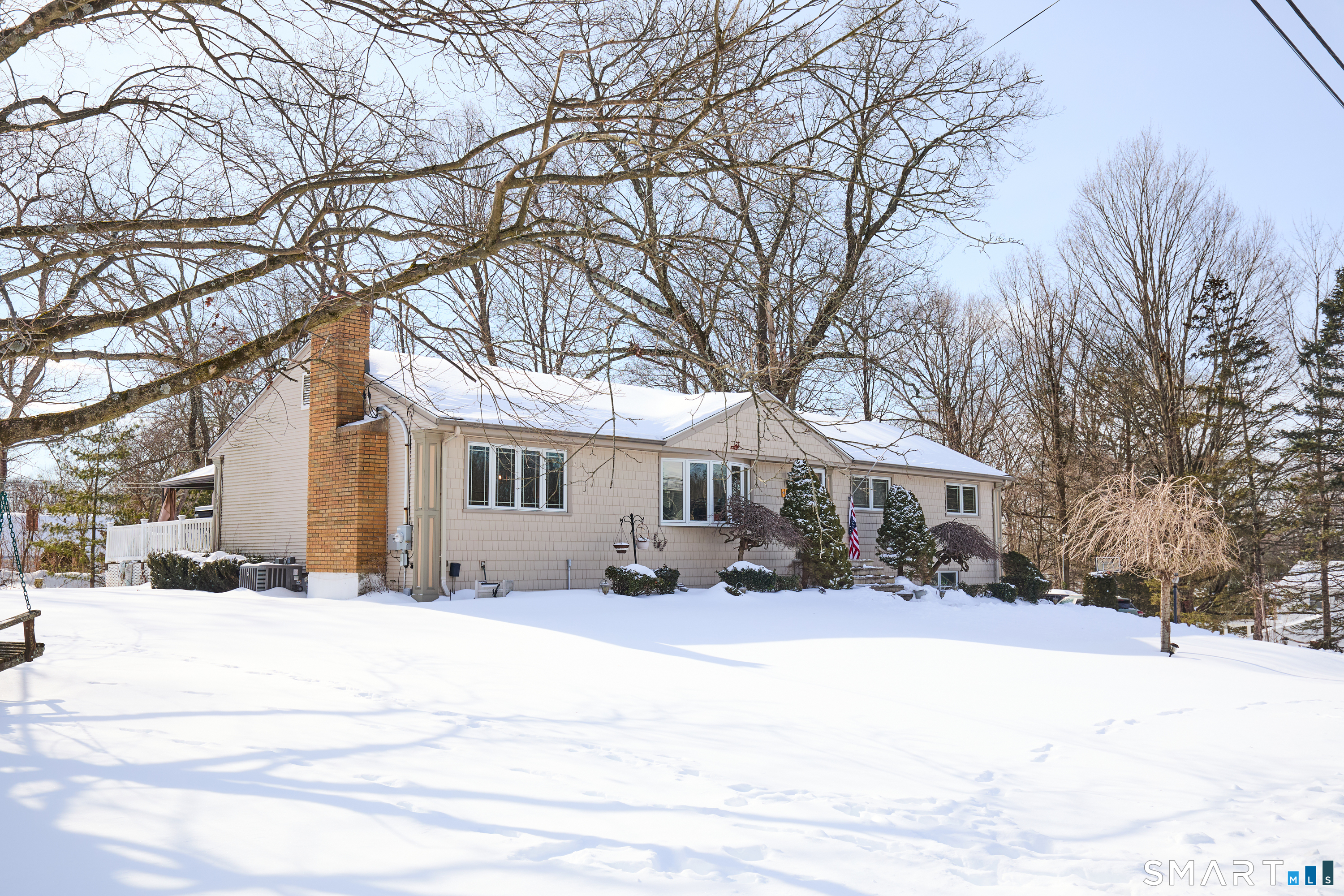 121 Campbell Road, Trumbull, CT 06611 | For Sale at $649,500