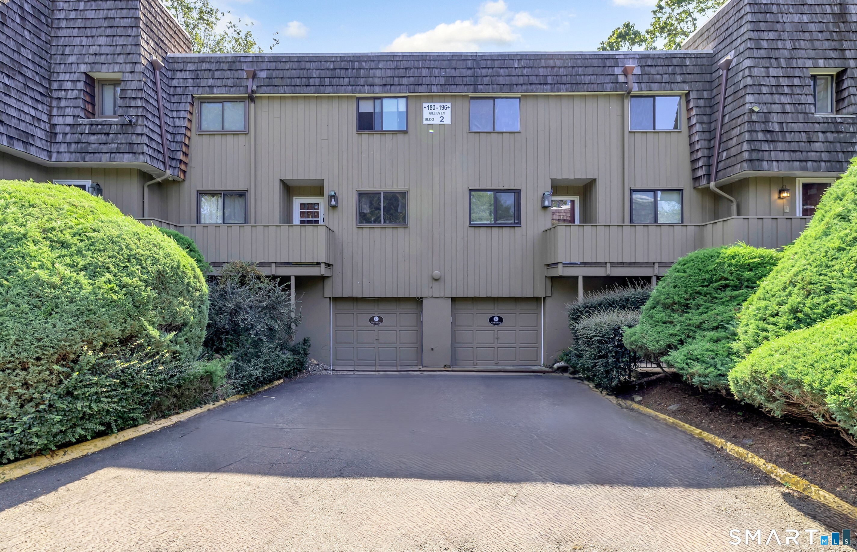 192 Gillies Lane, 192, Norwalk, CT 06854 | For Sale at $555,000