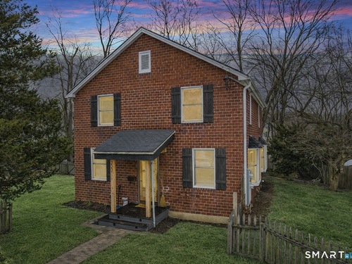  single family home for sale located at 220 Melville Drive, Fairfield, CT 06825