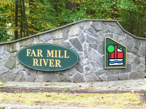  condo home for sale located at 15 Pine Needle Drive, a, Stratford, CT 06614