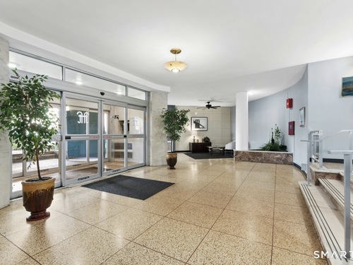  condo home for sale located at 71 Strawberry Hill Avenue, apt 515, Stamford, CT 06902