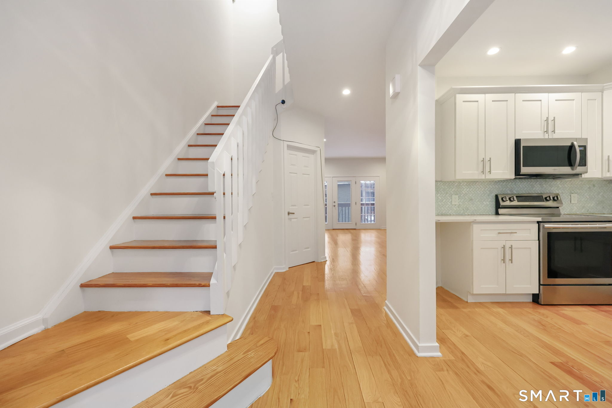 132 Hope Street, c, Stamford, CT 06906 | For Sale at $695,000