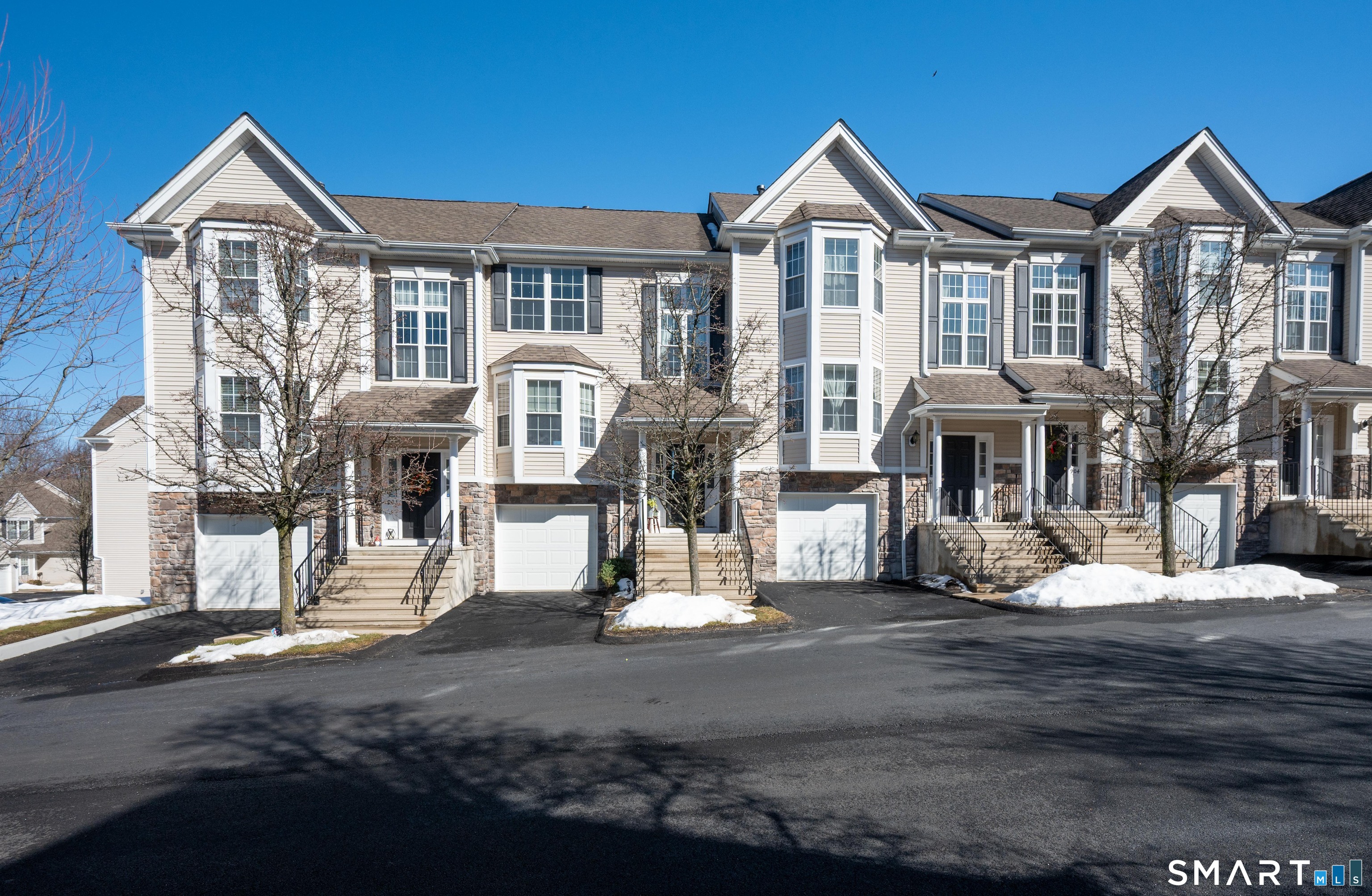 902 Sienna Drive, 902, Danbury, CT 06810 | For Sale at $415,000