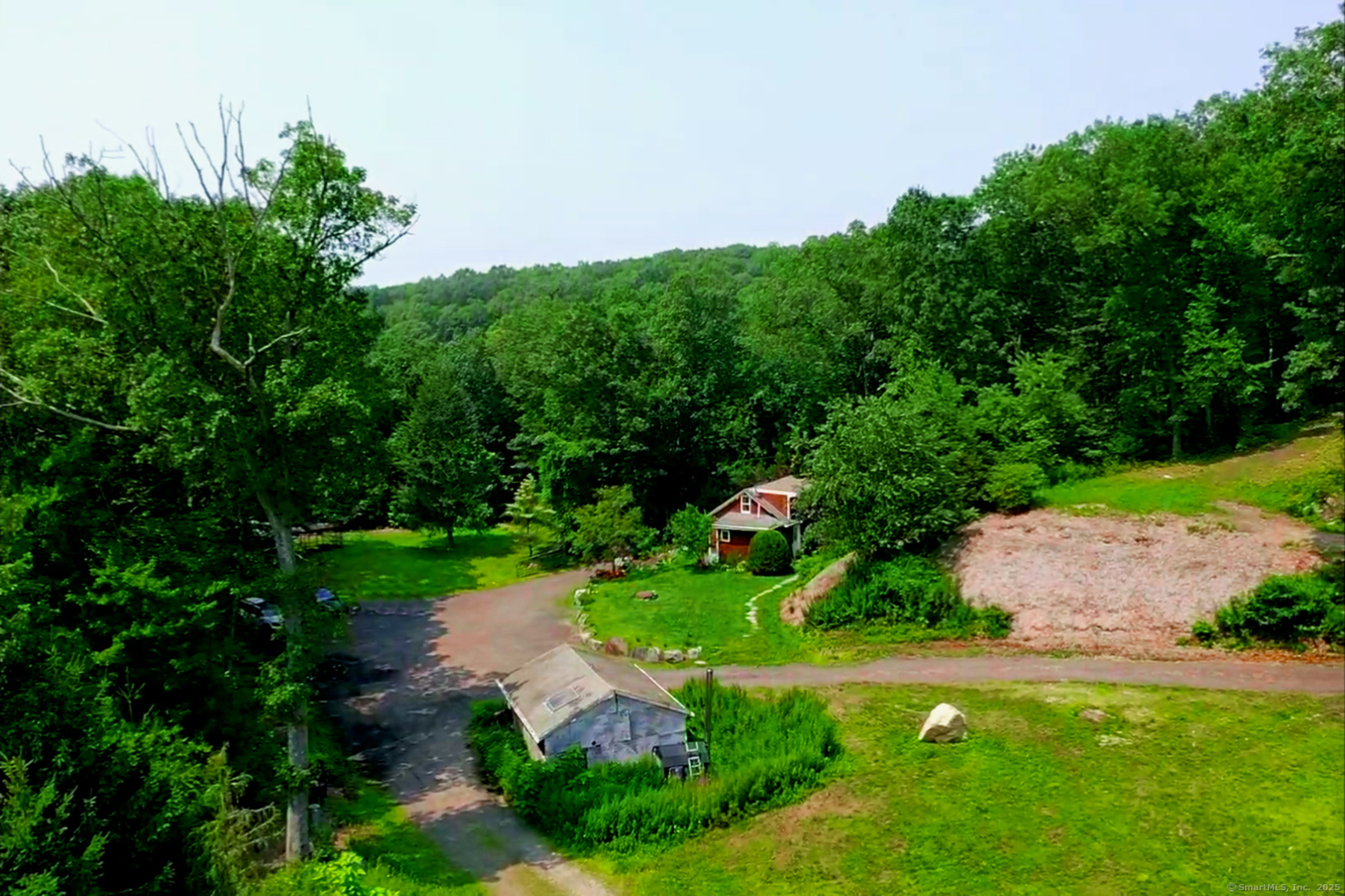 167 Toddy Hill Road, Newtown, CT 06482 | For Sale at $799,000