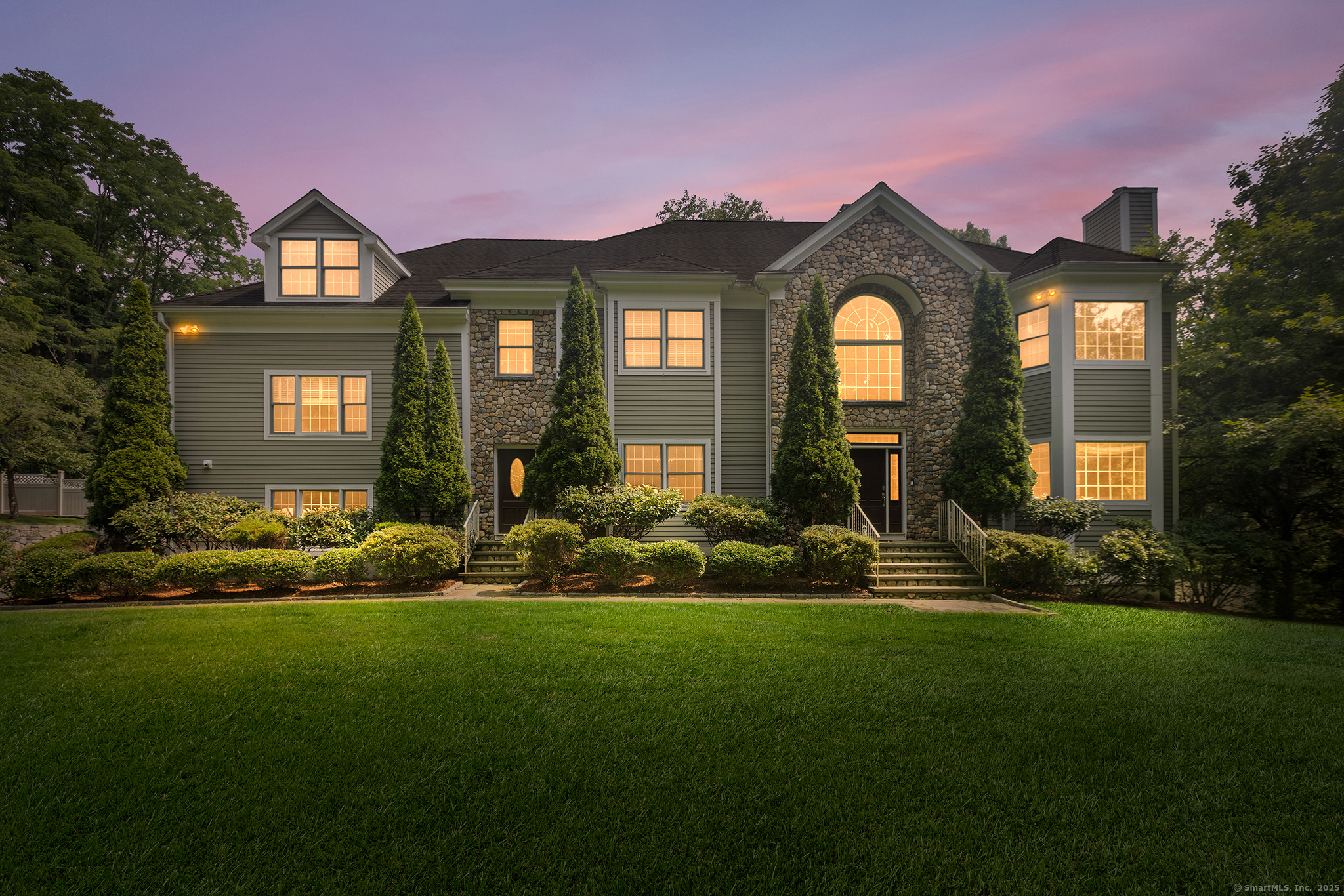 40 Wildwood Road, Stamford, CT 06903 | For Sale at $1,675,000