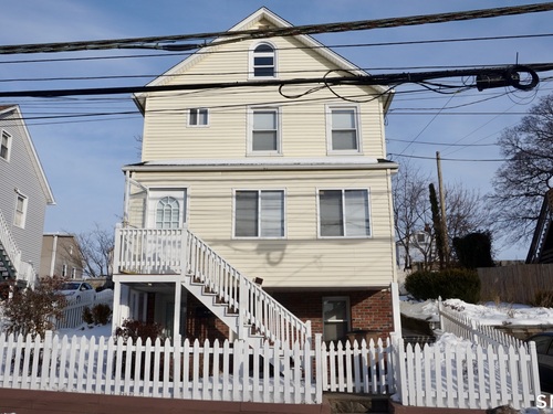  single family home for sale located at 154 Lockwood Avenue, Stamford, CT 06902