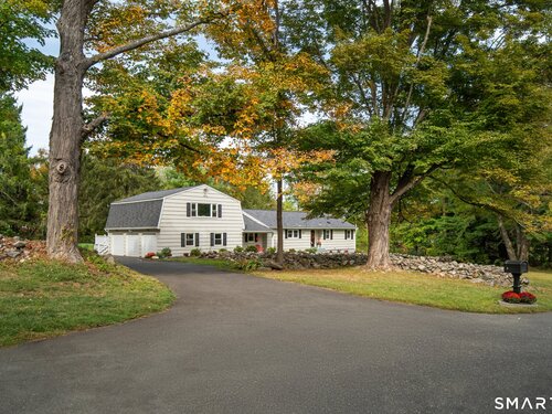  single family home for sale located at 3 Grand Place, Newtown, CT 06470
