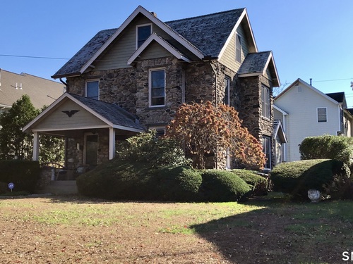  townhouse condo for sale located at 35 Maple Tree Avenue, apt 1, Stamford, CT 06906