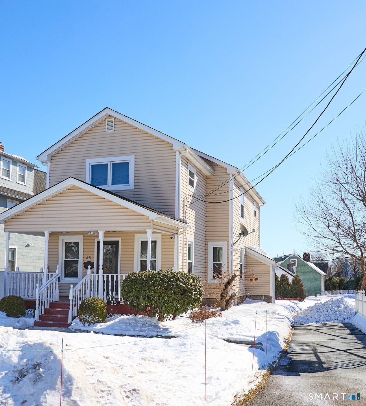 35 Querida Street, Bridgeport, CT 06604 | For Sale at $589,500