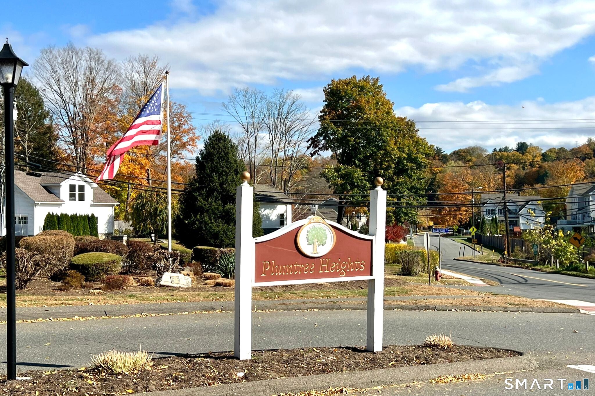 32 Deer Run, 32, Bethel, CT 06801 | For Sale at $383,000