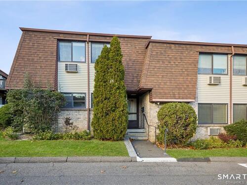  townhouse condo for sale located at 255 Strawberry Hill Avenue, b1, Stamford, CT 06902