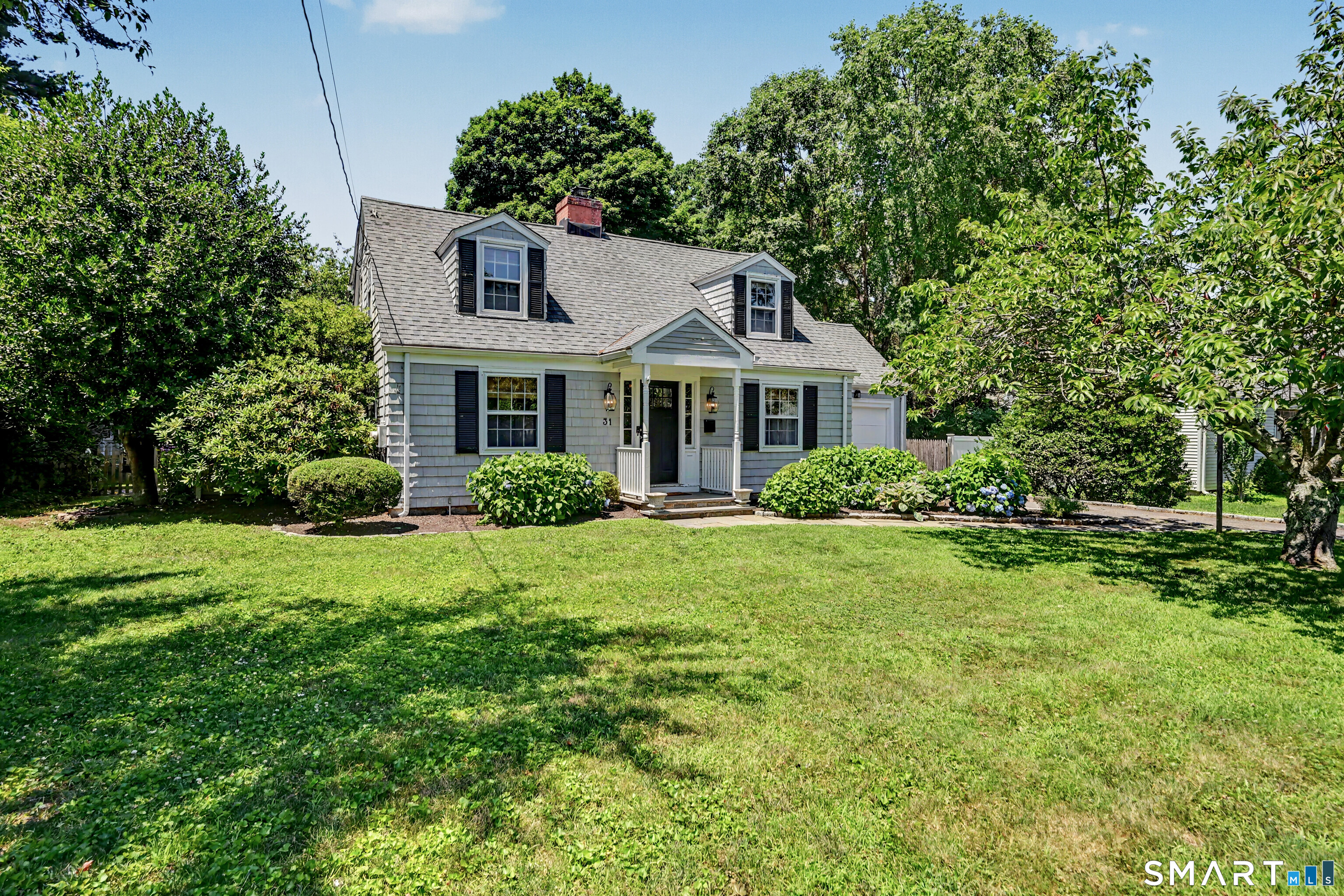 31 Smedley Road, Fairfield, CT 06824 | For Sale at $839,000