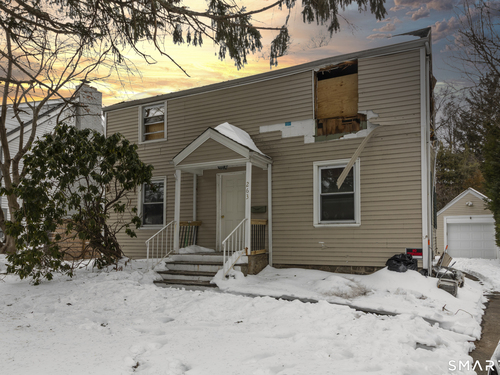  single family home for sale located at 263 Oaklawn Avenue, Stamford, CT 06905