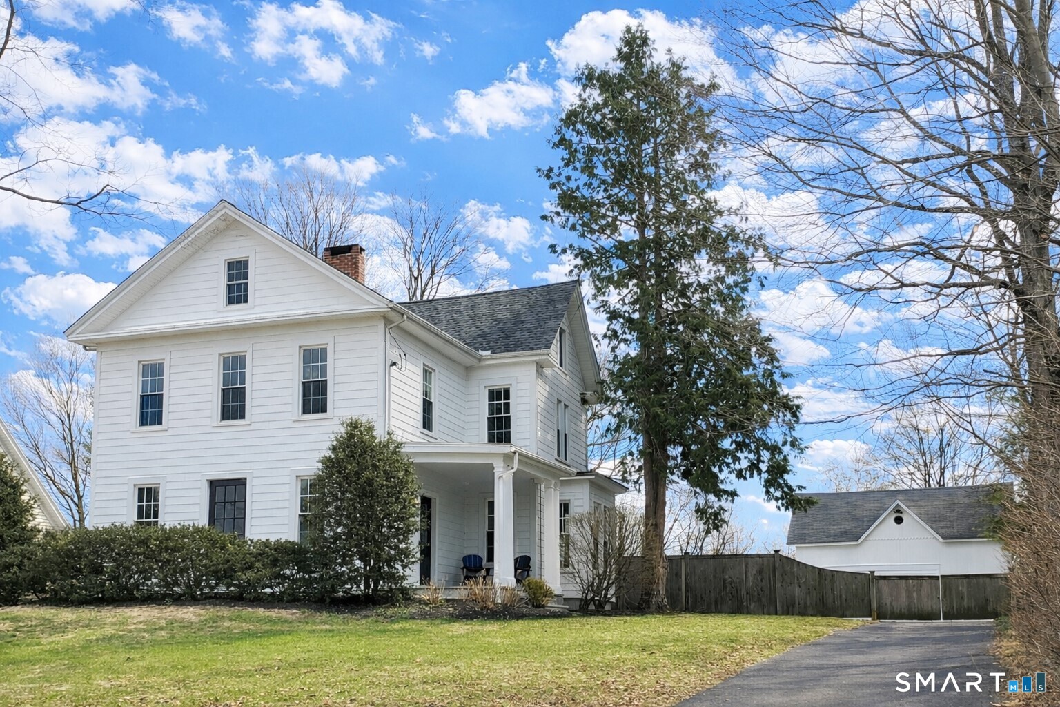 5940 Main Street, Trumbull, CT 06611 | For Sale at $700,000