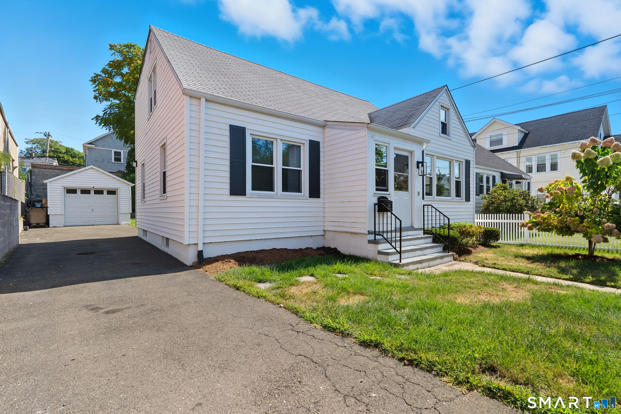 140 Frederick Street, Stamford, CT 06902 | For Sale at $650,000