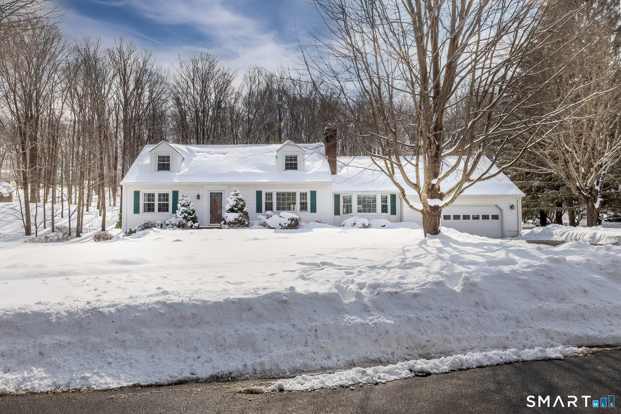 35 Highview Drive, Ridgefield, CT 06877 | For Sale at $799,000