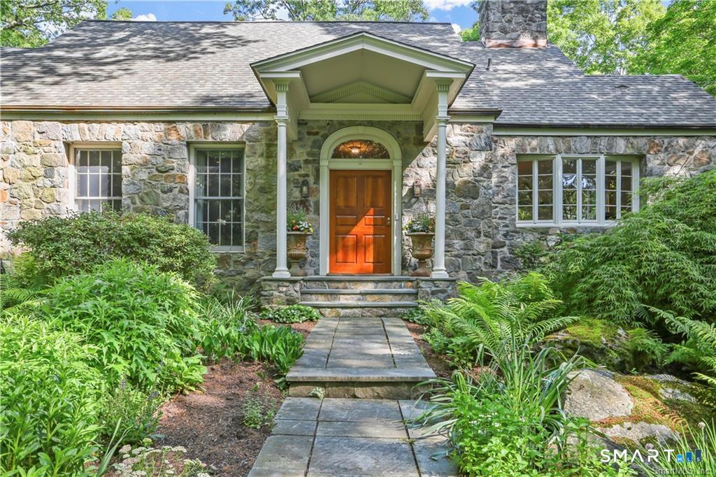 5 Topping Lane, Norwalk, CT 06854 | For Sale at $1,825,000