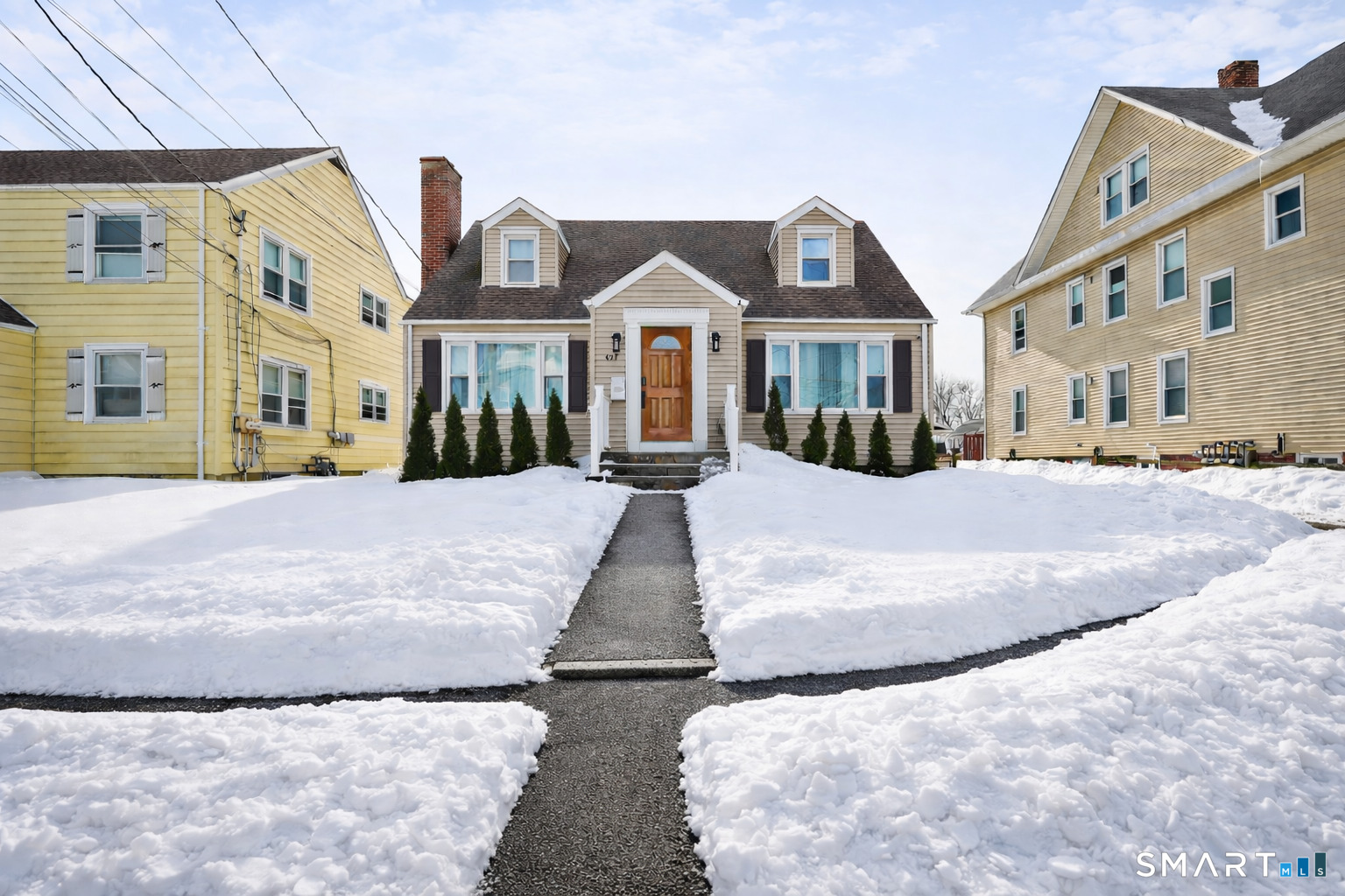 457 Summit Street, Bridgeport, CT 06606 | For Sale at $450,000