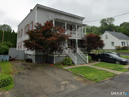  condo home for sale located at 120 Maltby Street, 1a, Shelton, CT 06484