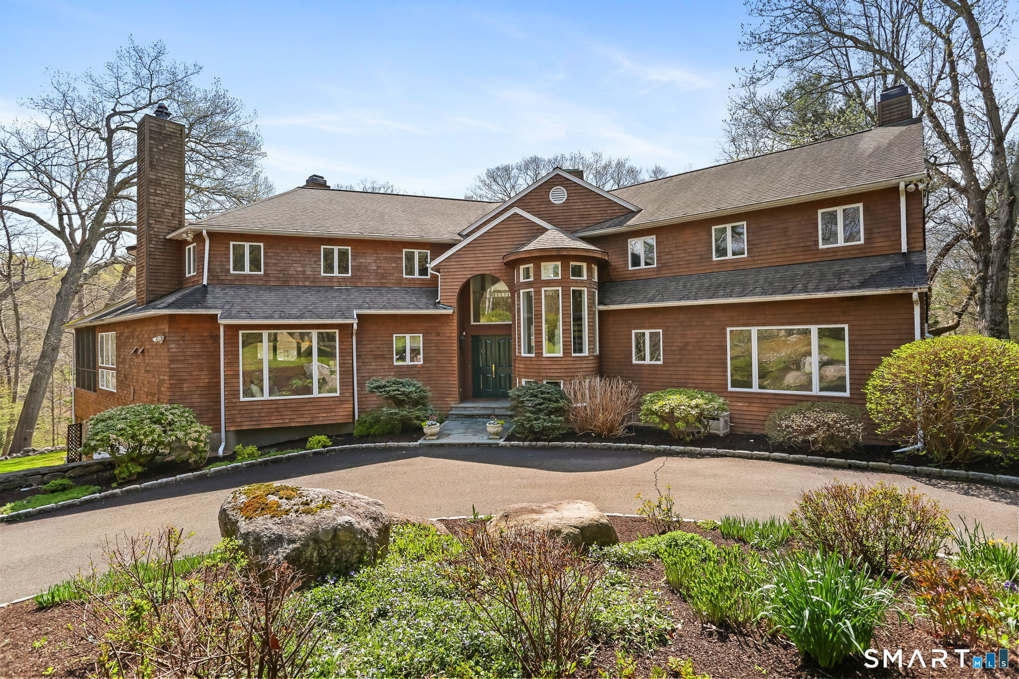 32 Buttonball Lane, Weston, CT 06883 | For Sale at $2,795,000