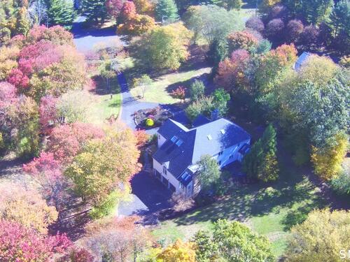  single family home for sale located at 101 Northwood Drive, Easton, CT 06612