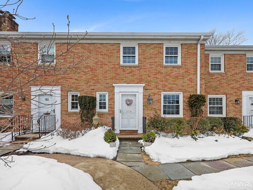  townhouse condo for sale located at 95 Heritage Hill Road, New Canaan, CT 06840