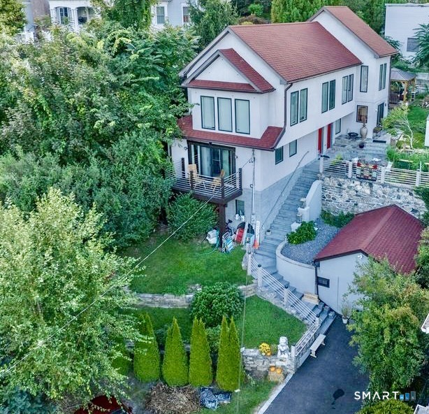 96 River Road, Greenwich, CT 06807 | For Sale at $3,000,000