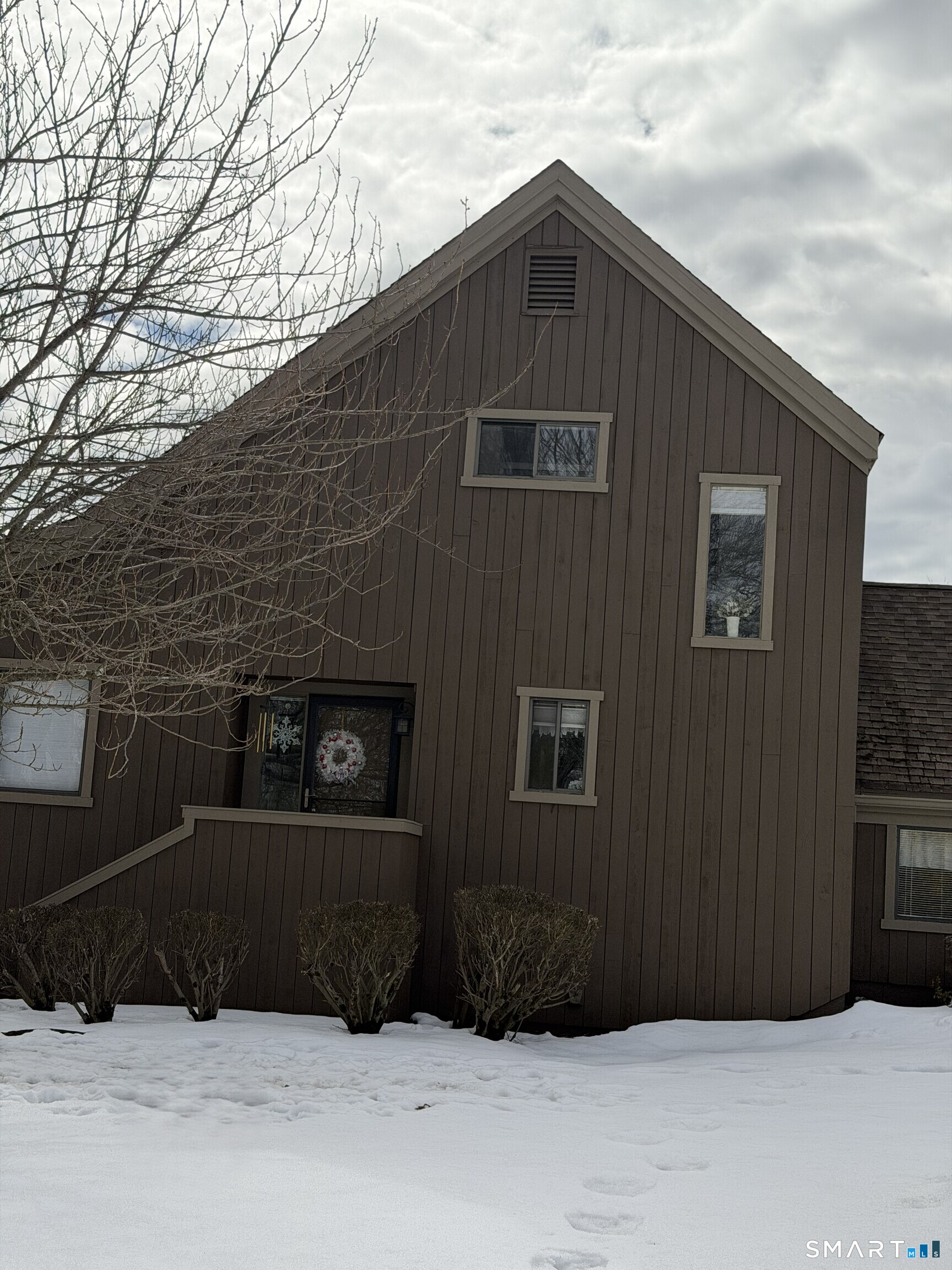 483 Commanche Lane, b, Stratford, CT 06614 | For Sale at $400,000