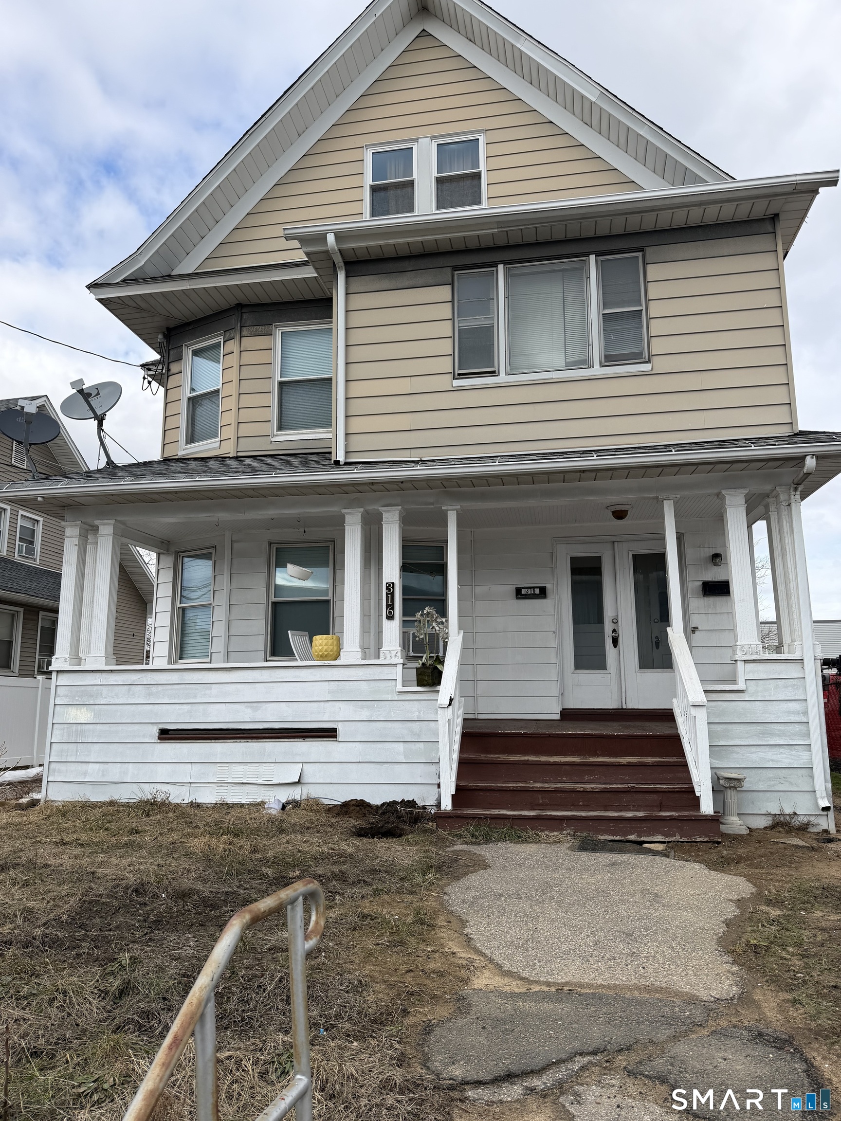 314-316 Seaview Avenue, Bridgeport, CT 06607 | For Sale at $545,000