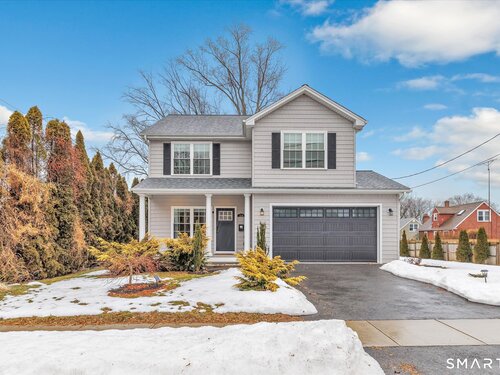  single family home for sale located at 224 Wakelee Avenue, Stratford, CT 06614