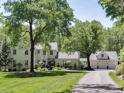  single family home for sale located at 374 Michigan Road, New Canaan, CT 06840